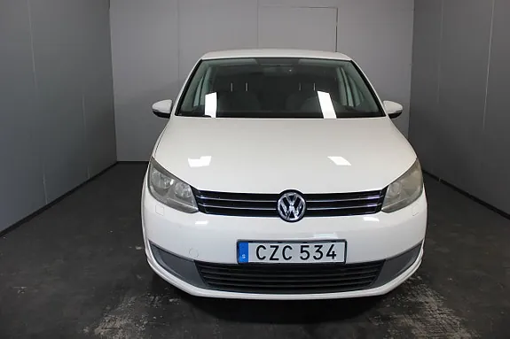 Volkswagen Touran 2011 photo 5