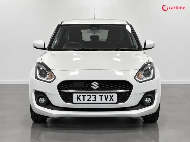 Suzuki Swift 2023 photo 2