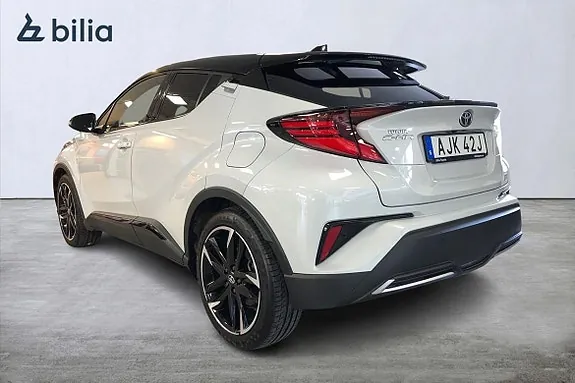 Toyota C-Hr 2021 photo 2