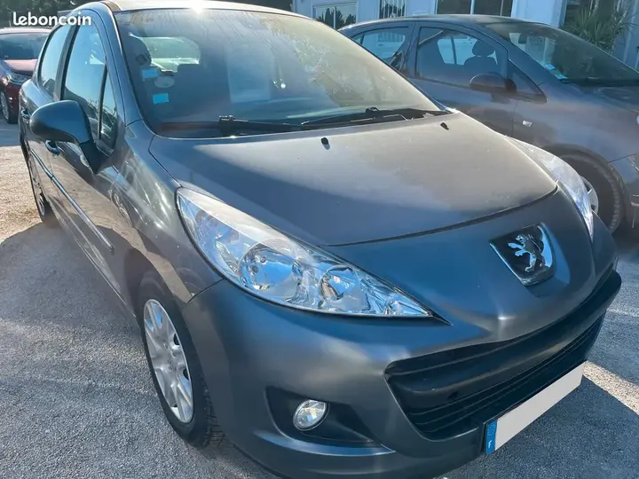 Peugeot 207