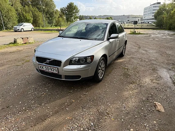 Volvo S40 2005 photo 2