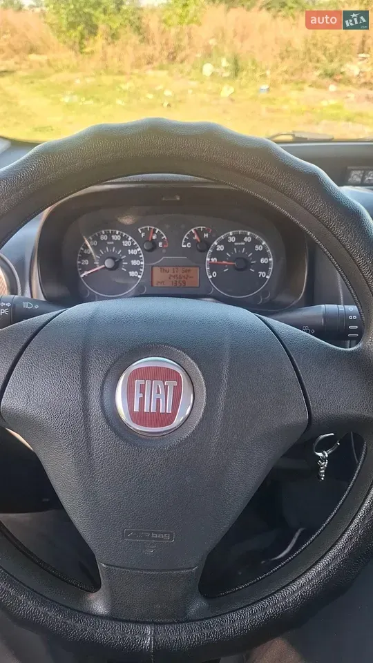 Fiat Fiorino 2010 photo 5