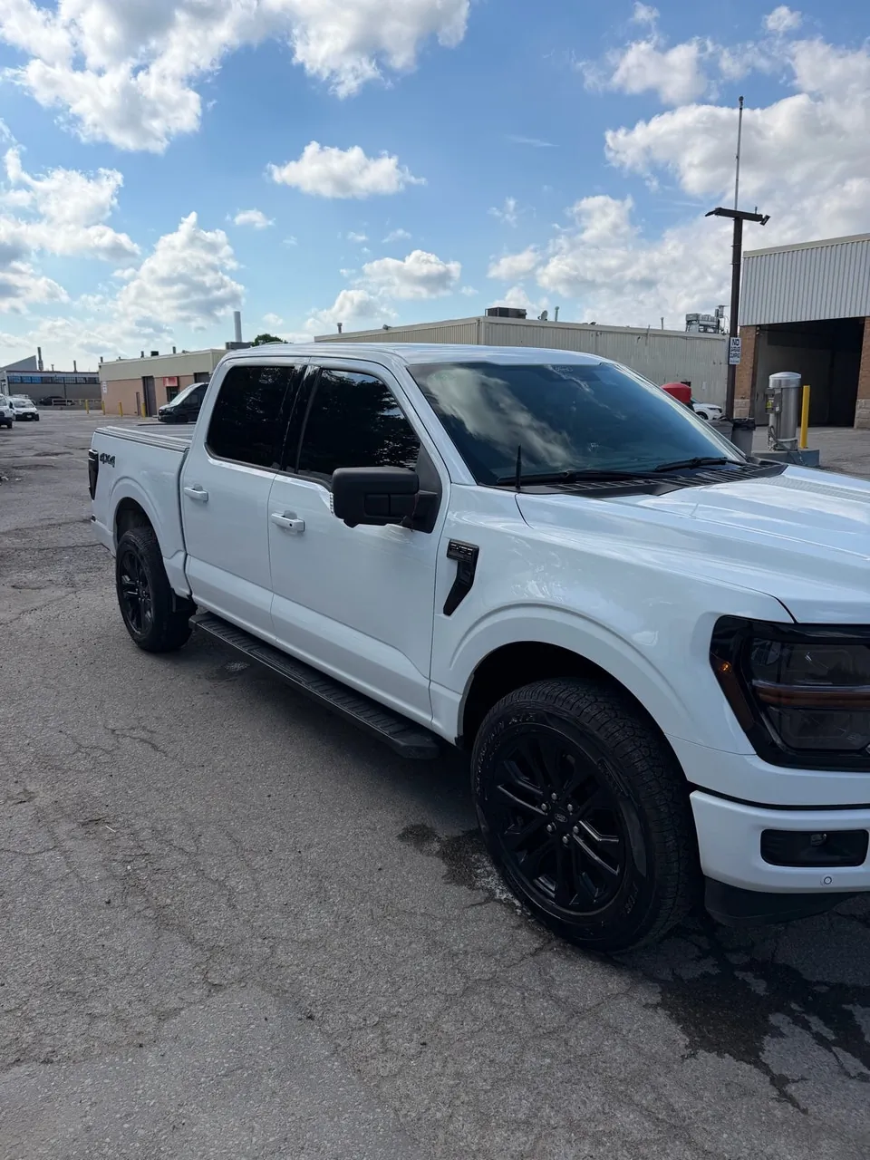 Ford F-150 2025 photo 2