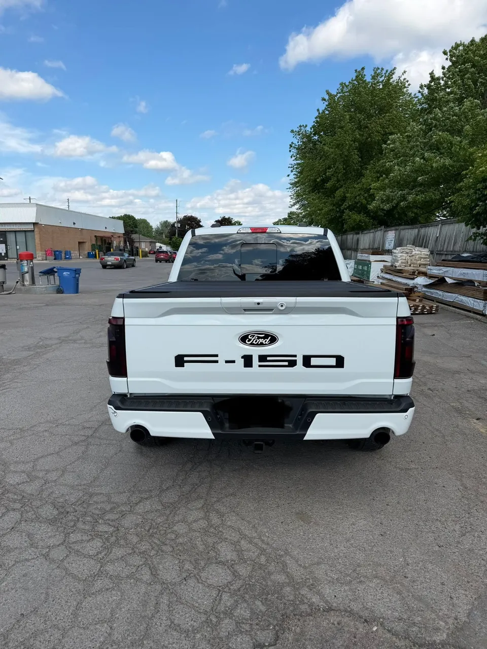 Ford F-150 2025 photo 4
