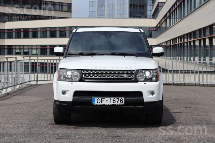 Land Rover Range Rover Sport 2011 photo 2
