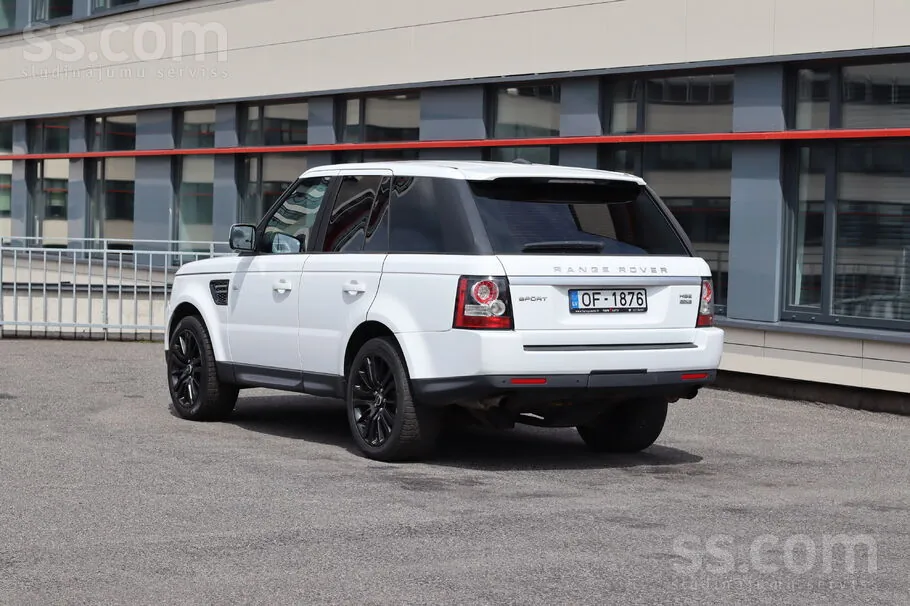 Land Rover Range Rover Sport 2011 photo 4