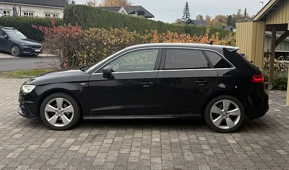 Audi A3 2015 photo 3