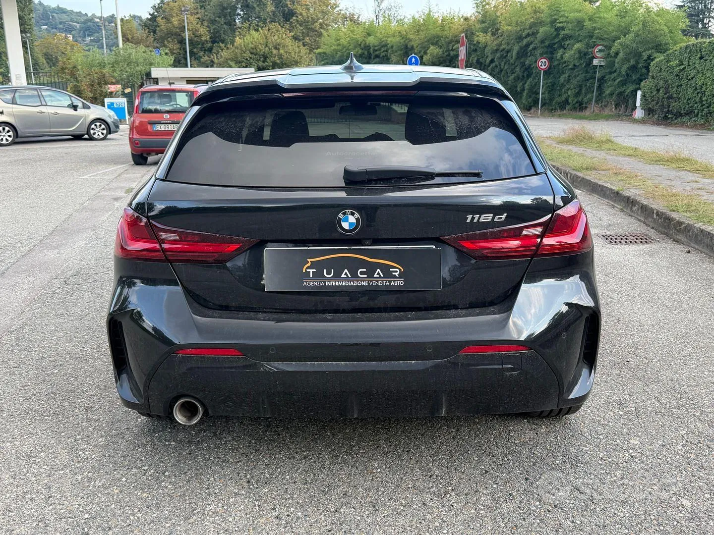 BMW 1 Series 2023 photo 5