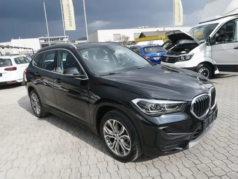 BMW X1 2021 photo 3