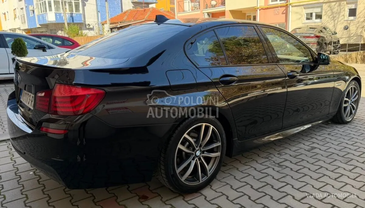 BMW 520 2011 photo 3