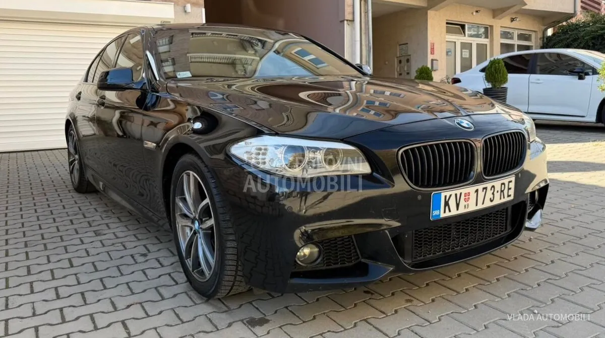 BMW 520 2011 photo 2