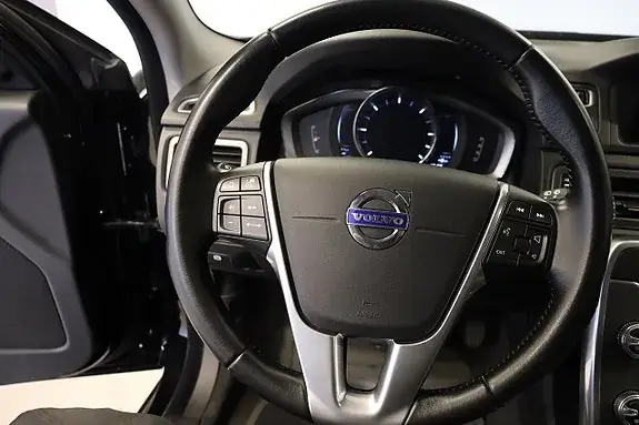 Volvo Xc70 2016 photo 2