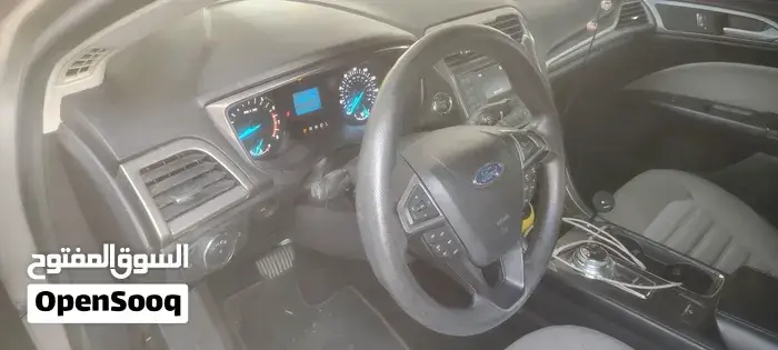 Ford Fusion 2017 photo 3