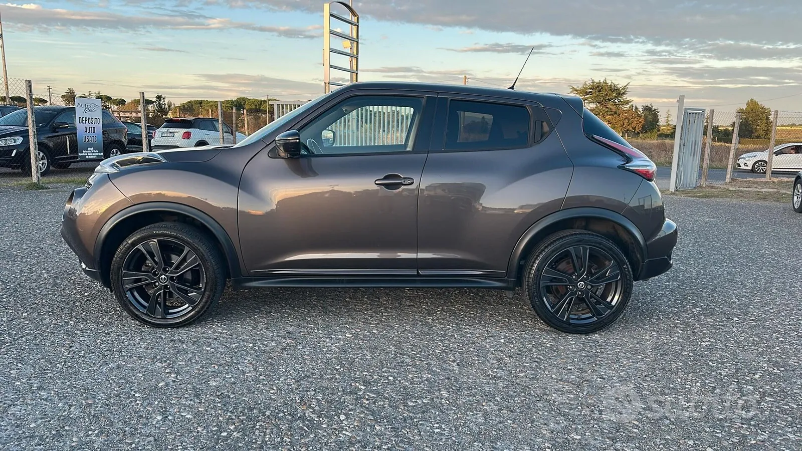 Nissan Juke 2019 photo 2