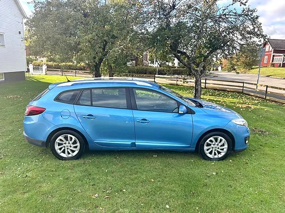 Renault Megane 2013 photo 4