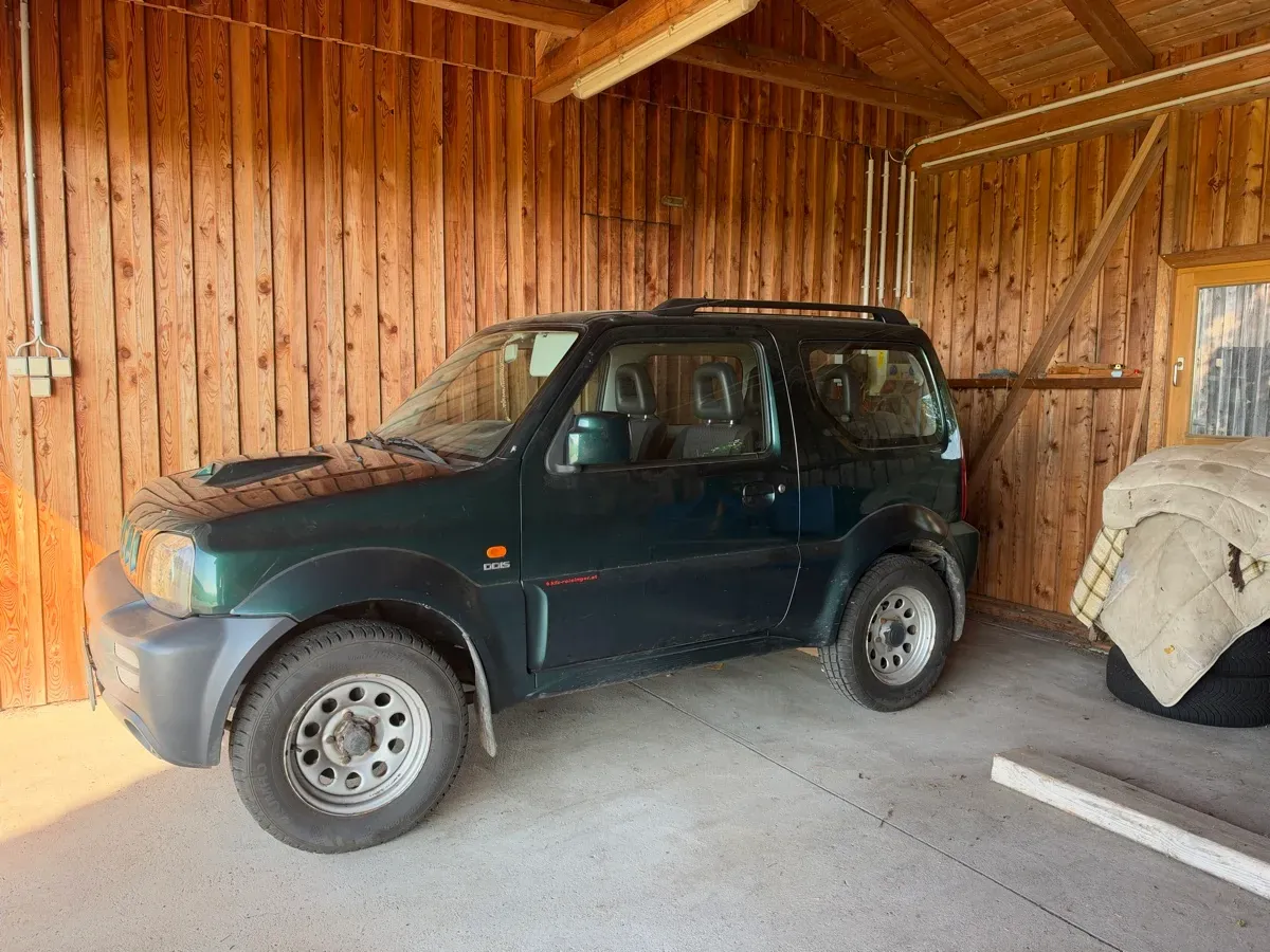 Suzuki Jimny 2007 photo 2