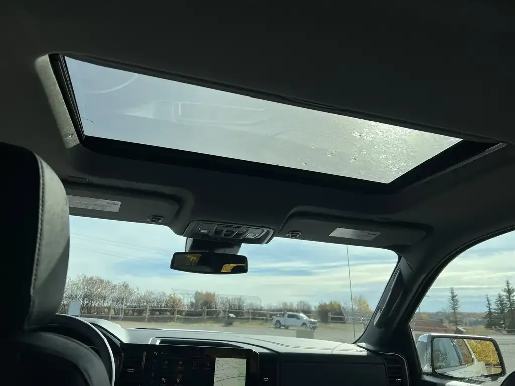 GMC Sierra 1500 2026 photo 2