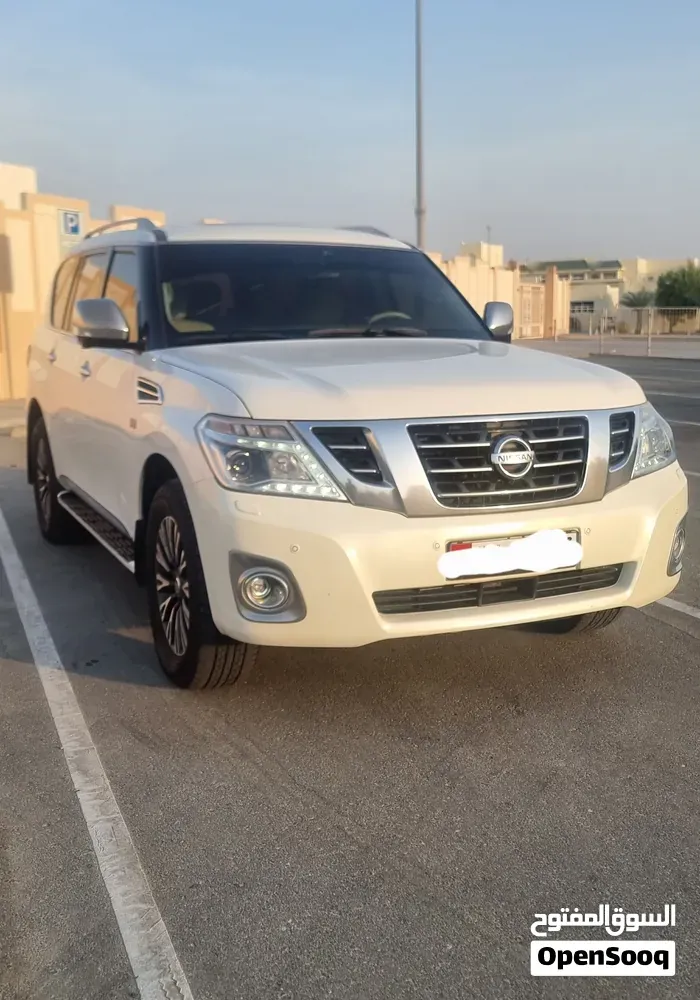 Nissan Patrol 2015 photo 2