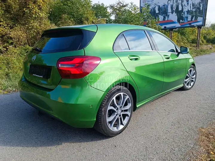 Mercedes-Benz A 180 2016 photo 3