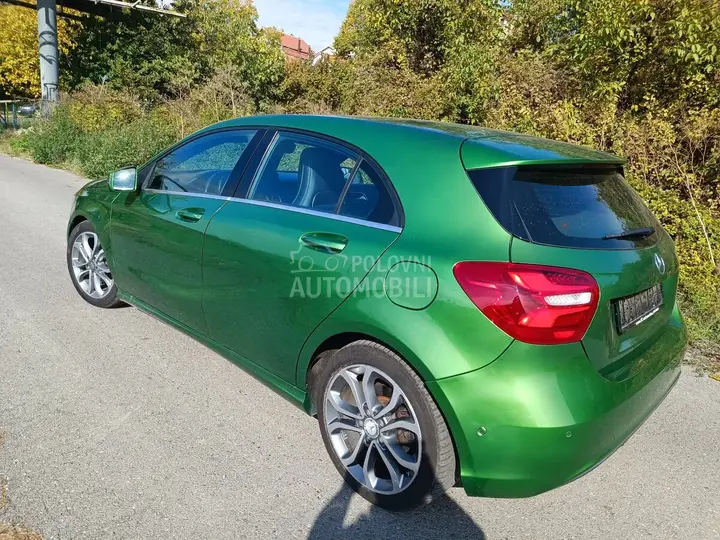 Mercedes-Benz A 180 2016 photo 4