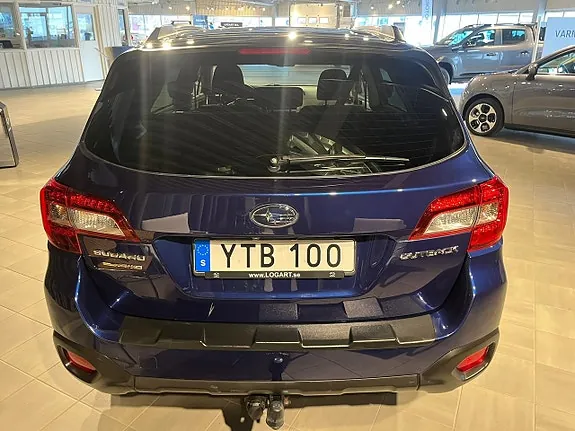 Subaru Legacy Outback 2017 photo 3