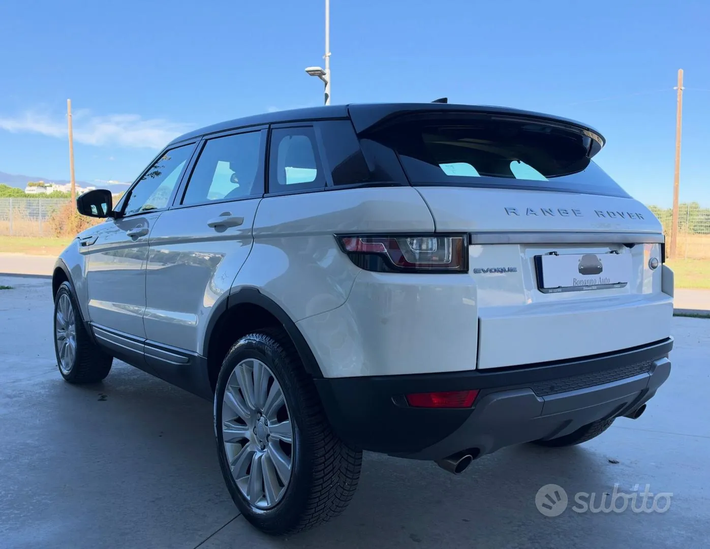 Land Rover Range Rover Evoque 2017 photo 5