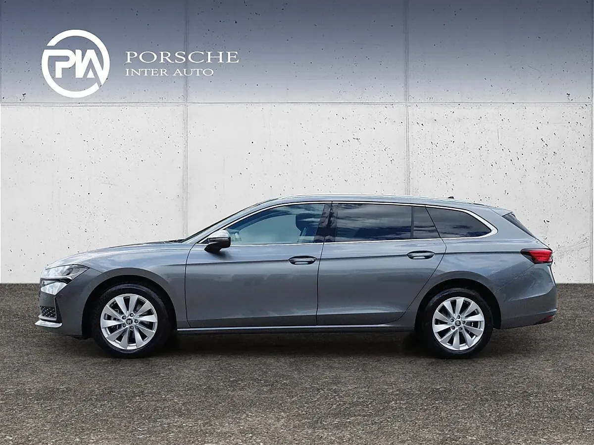 Skoda Superb 2025 photo 3