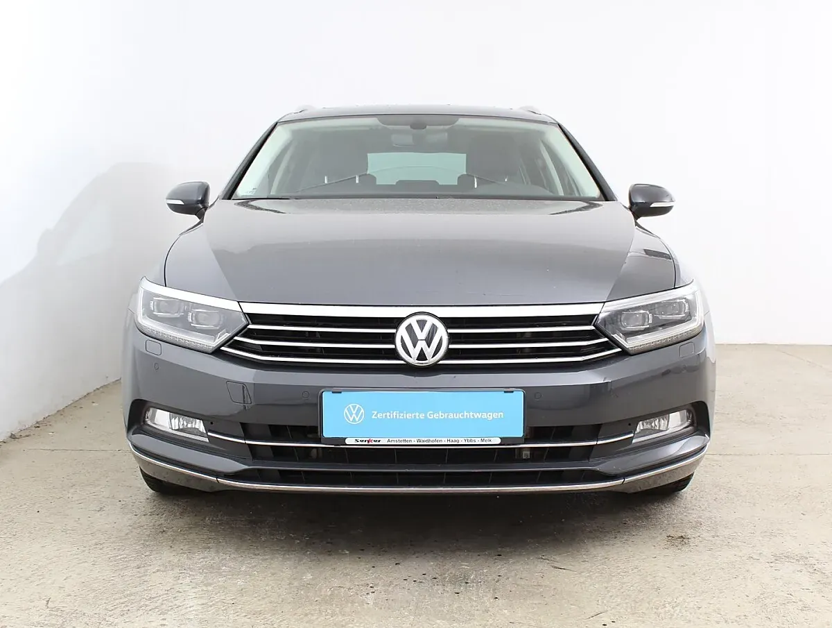 Volkswagen Passat 2019 photo 2