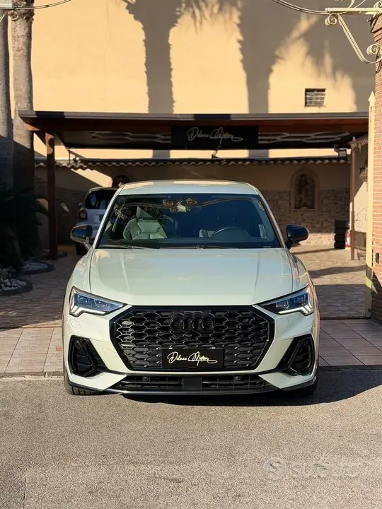 Audi Q3 2020 photo 2