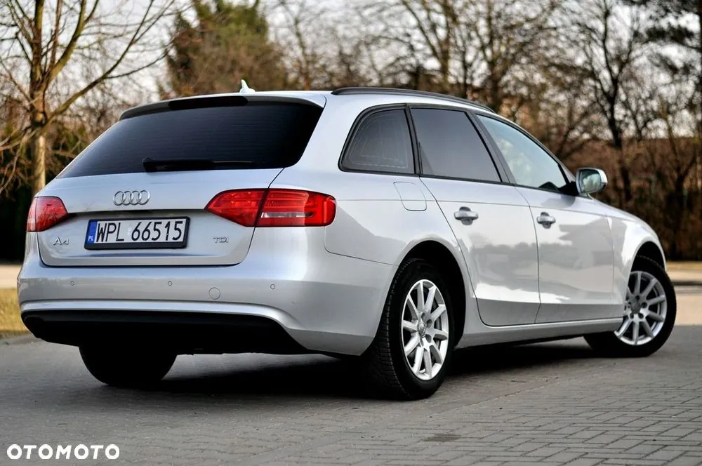 Audi A4 Avant 2013 photo 4