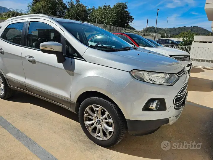 Ford Ecosport 2016 photo 4
