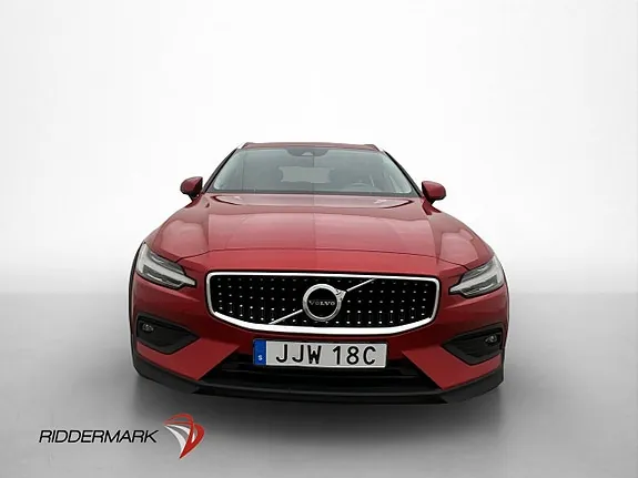 Volvo V60 Cross Country 2021 photo 2