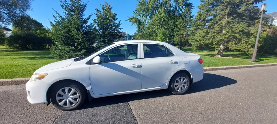 Toyota Corolla 2011 photo 2