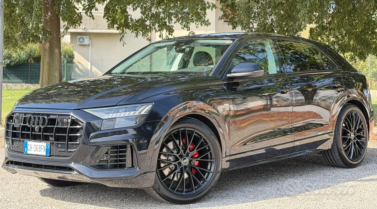 Audi Q8 2020 photo 2