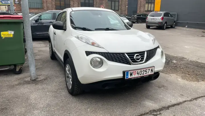 Nissan Juke 2012 photo 3