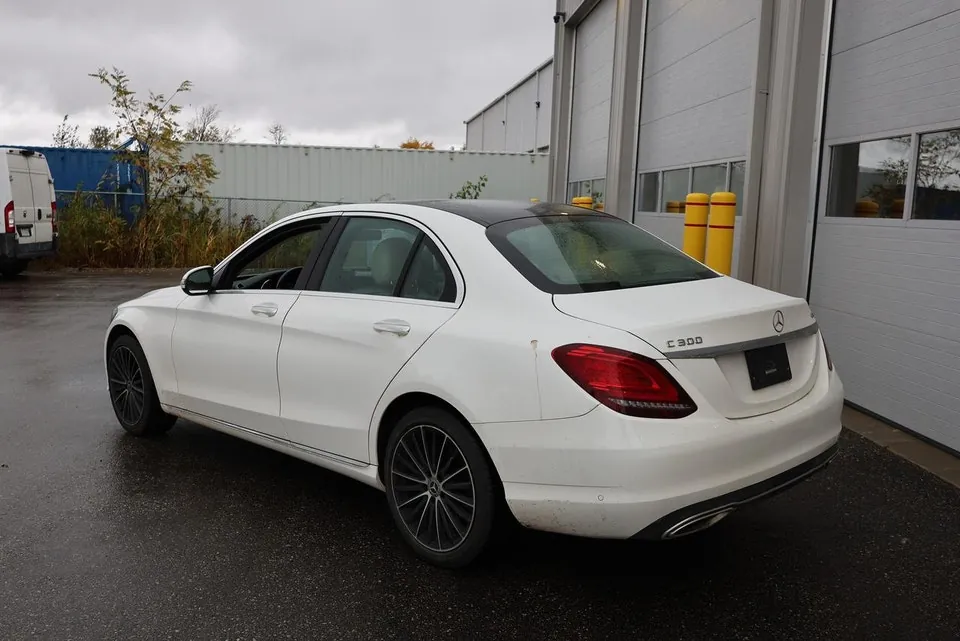 Mercedes-Benz C-Class 2020 photo 4