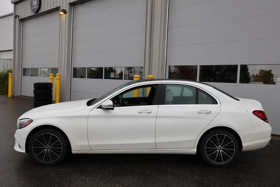 Mercedes-Benz C-Class 2020 photo 3