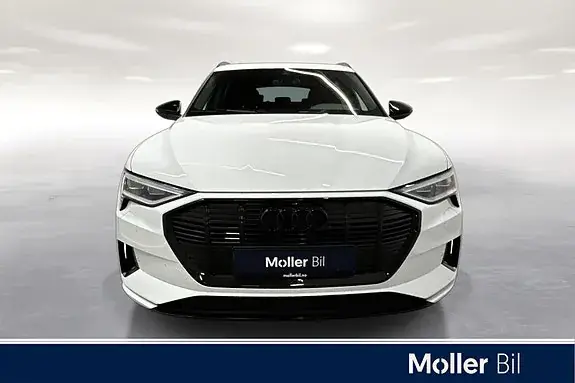 Audi E-Tron 2023 photo 2