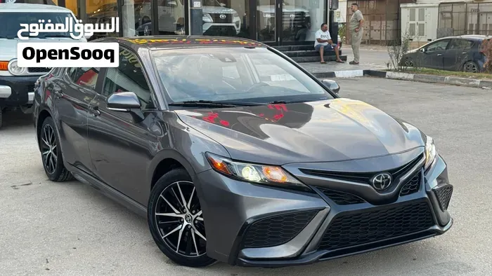 Toyota Camry 2023 photo 4
