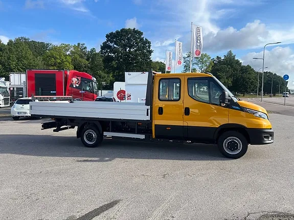 Iveco Daily 2024 photo 4