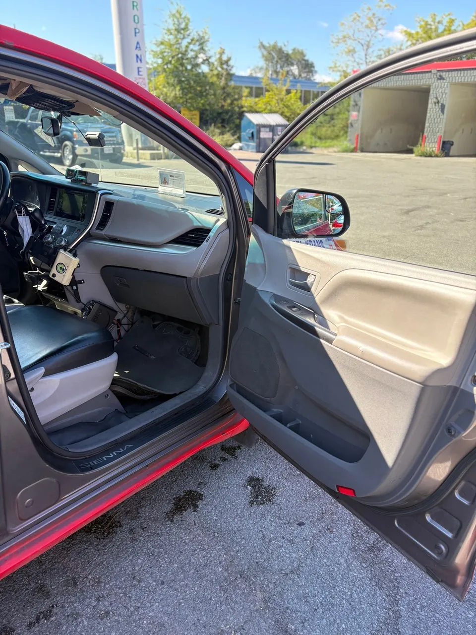 Toyota Sienna 2016 photo 4