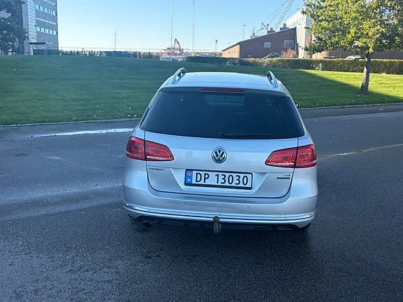 Volkswagen Passat 2013 photo 4