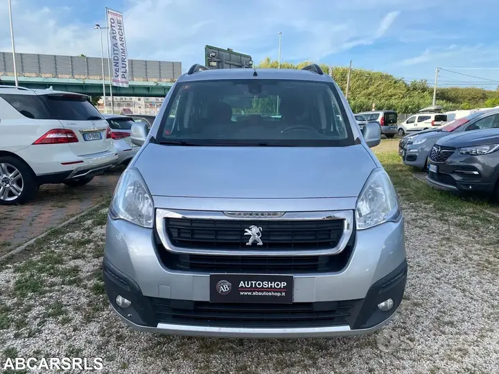 Peugeot Partner 2016 photo 3
