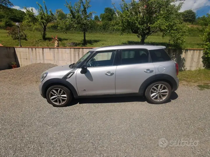 Mini Countryman 2012 photo 2