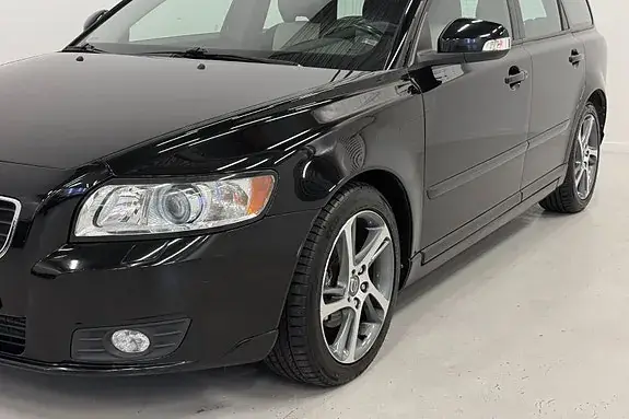 Volvo V50 2012 photo 3
