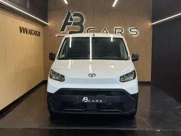 Toyota Proace City 2025 photo 3