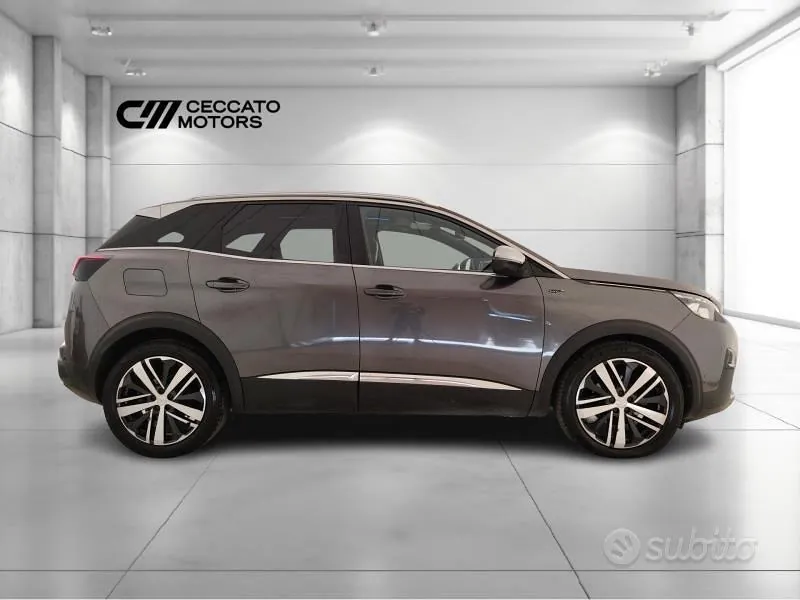 Peugeot 3008 2019 photo 3