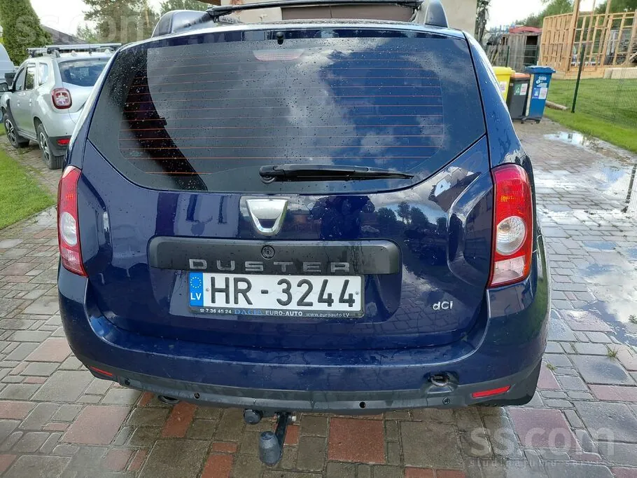 Dacia Duster 2011 photo 4
