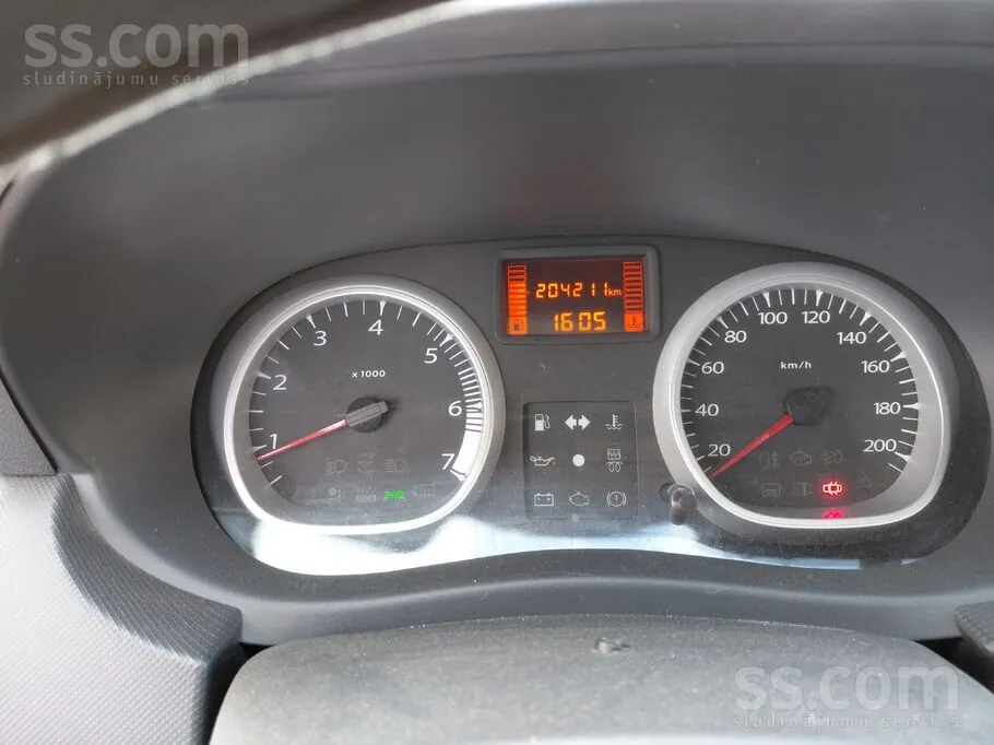 Dacia Duster 2011 photo 3