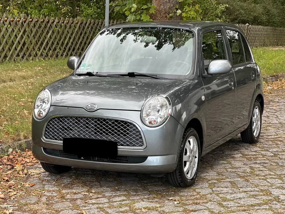 Daihatsu Trevis
